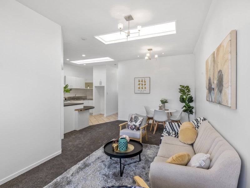 47 Merton Street, Trentham, Upper Hutt - Carousel 1