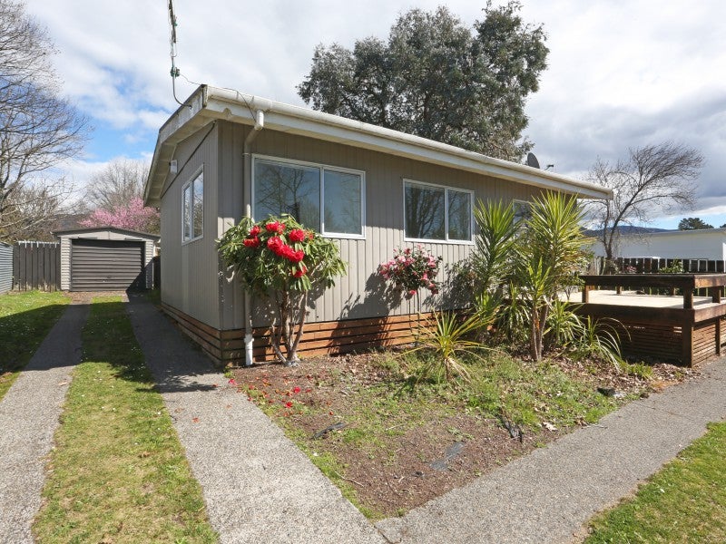 27 Te Takinga Street, Tūrangi - Carousel 2