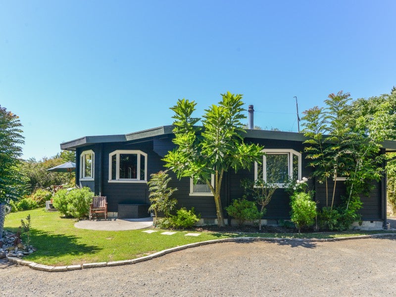 926 Te Aute Trust Road, Hastings - Carousel 1