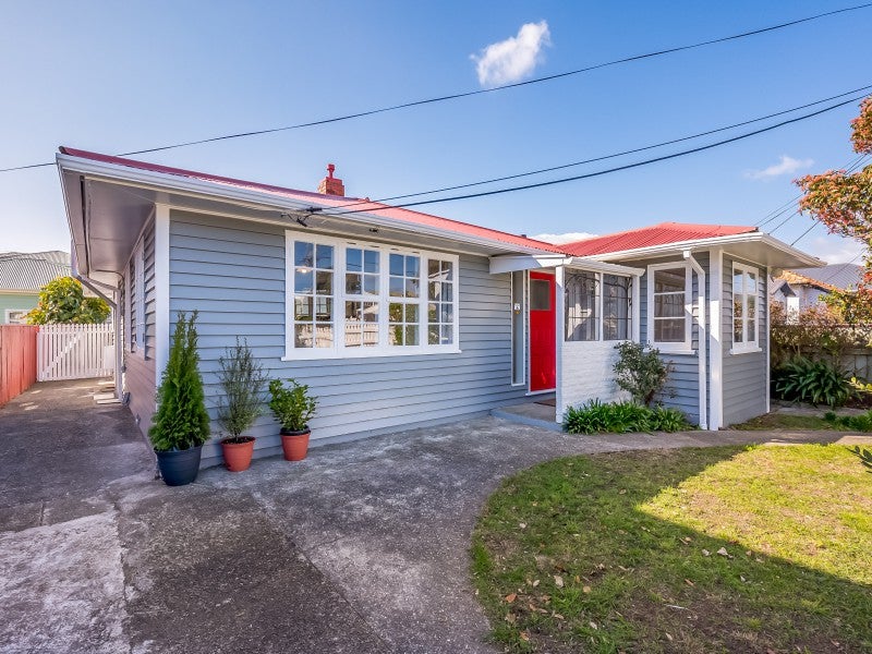 49 Adelaide Street, Petone, Lower Hutt - Carousel 1