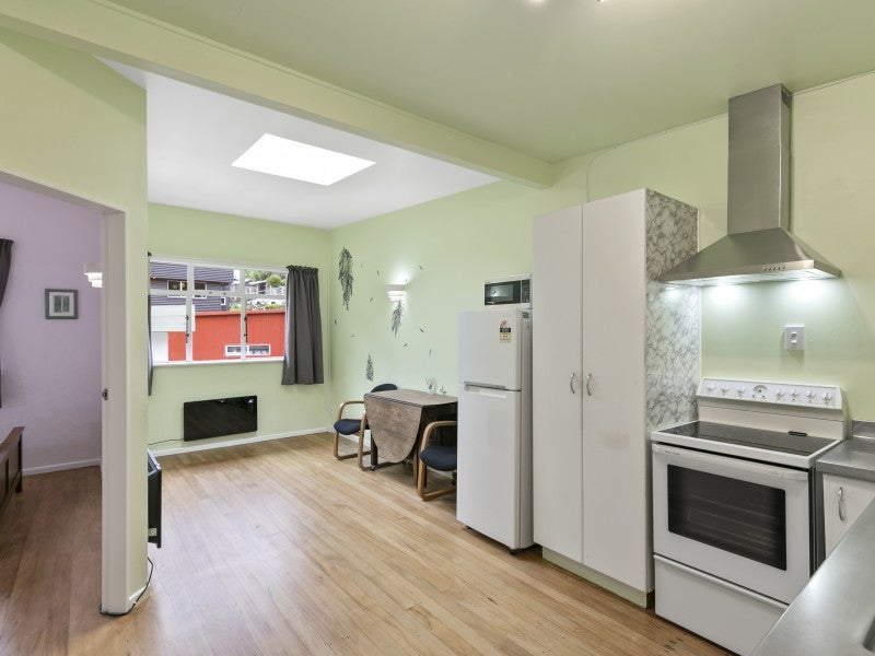 14/51 Adams Terrace, Aro Valley, Wellington - Carousel 2