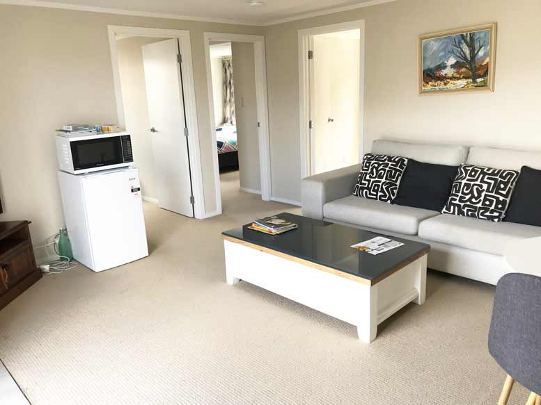 67A Uxbridge Road, Mellons Bay, Auckland - Carousel 2