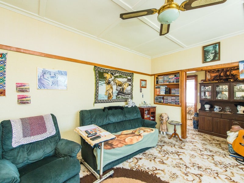 7 Bennett Street, Gonville, Whanganui - Carousel 2