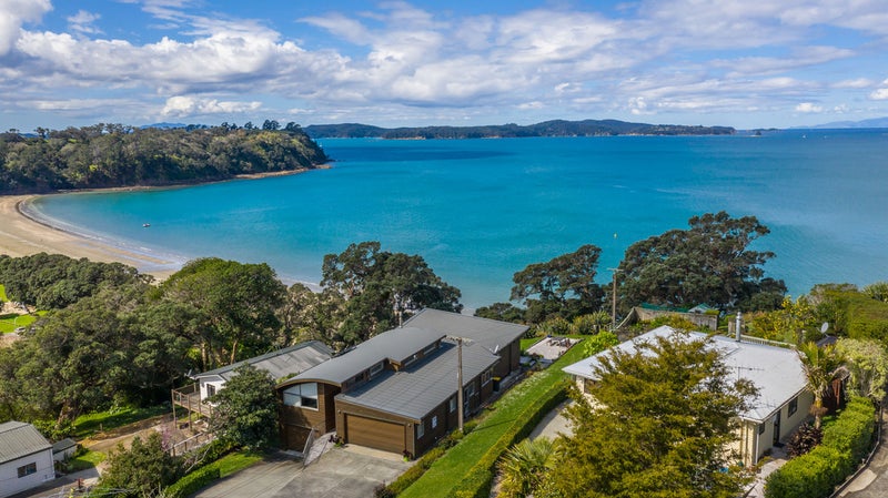 33 Jackson Crescent, Mahurangi East, Warkworth - Carousel 2