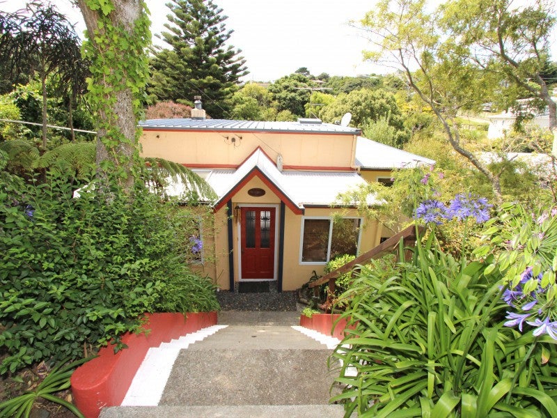 32 Whanake Street, Titahi Bay, Porirua - Carousel 1