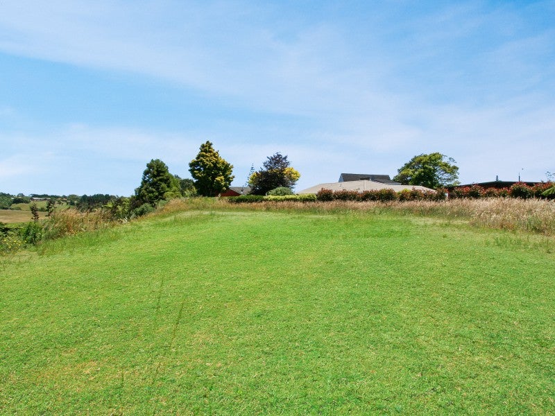 14 Fernbrook Drive, Hurworth - Carousel 6