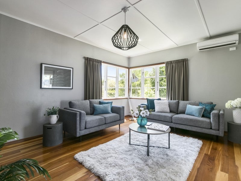 50 Chapman Crescent, Naenae, Lower Hutt - Carousel 1