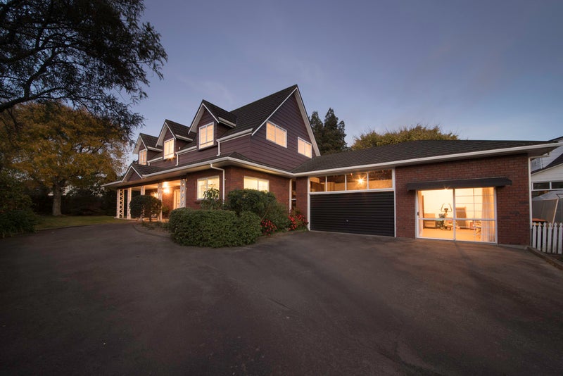 26A Karina Terrace, Roslyn, Palmerston North - Carousel 1