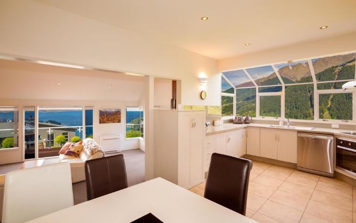 10A Manchester Place, Queenstown, Queenstown - Carousel 2