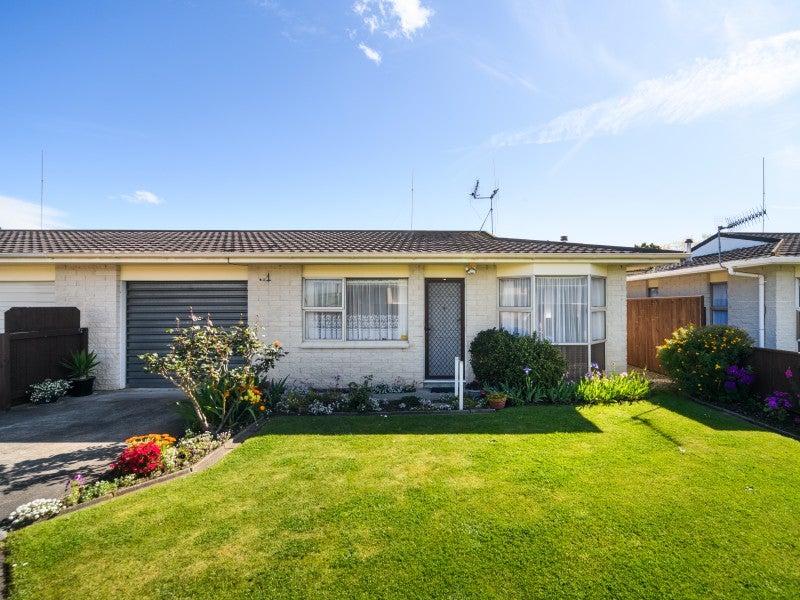 633B Ferguson Street, Terrace End, Palmerston North - Carousel 2