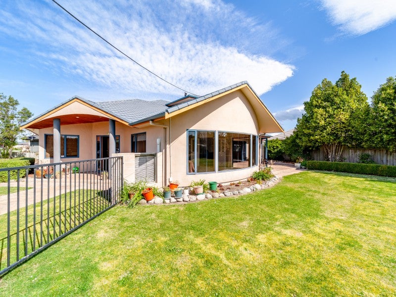 2 Belgrove Drive, Waipukurau, Waipukurau - Carousel 26