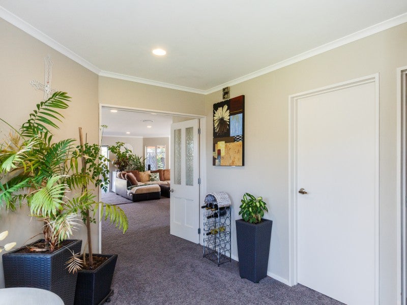 25 Jefferson Crescent, Milson, Palmerston North - Carousel 2