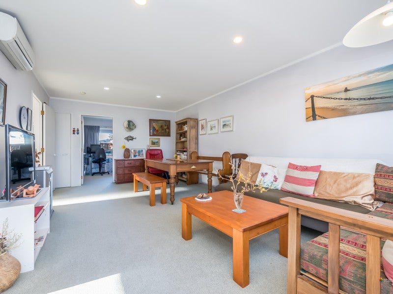 16/18 King Street, Petone, Lower Hutt - Carousel 2