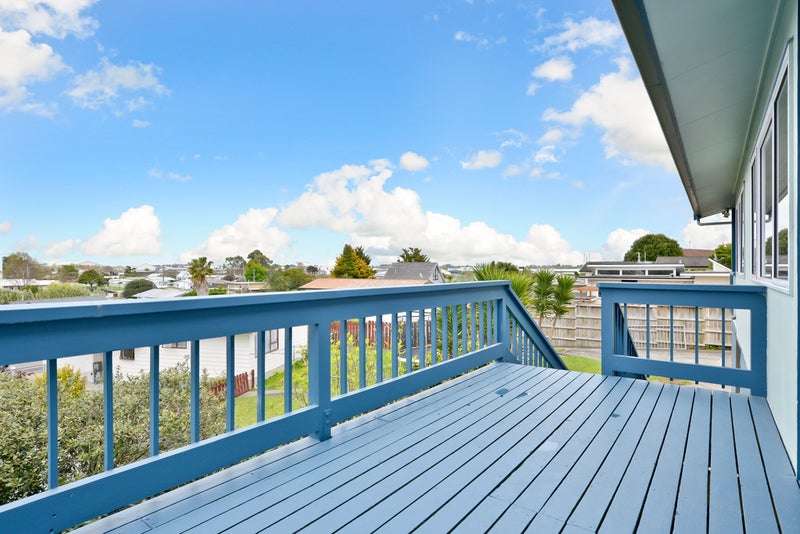 56 Morrow Avenue, St Andrews, Hamilton - Carousel 2