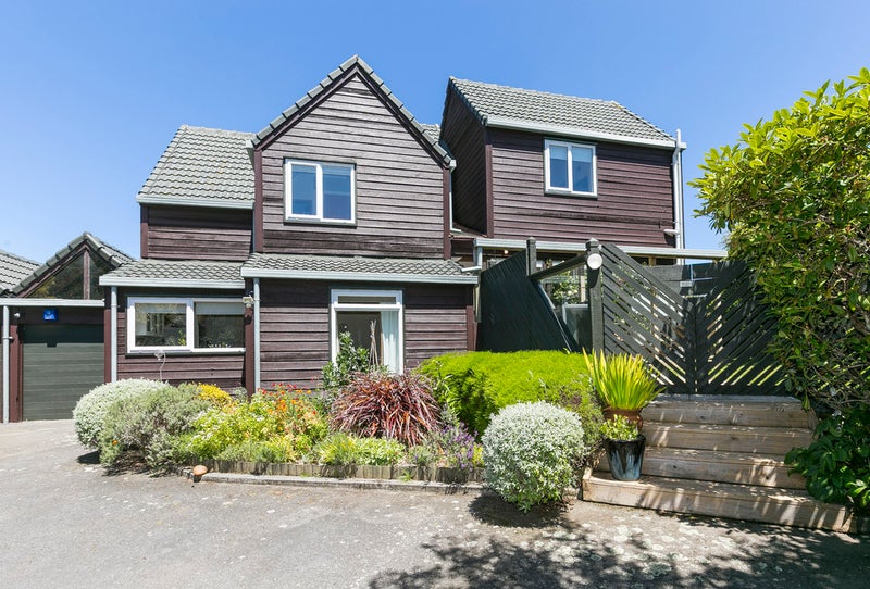 7A Malda Grove, Khandallah, Wellington - Carousel 1