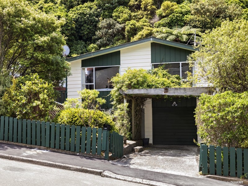 102 Awarua Street, Ngaio, Wellington - Carousel 1