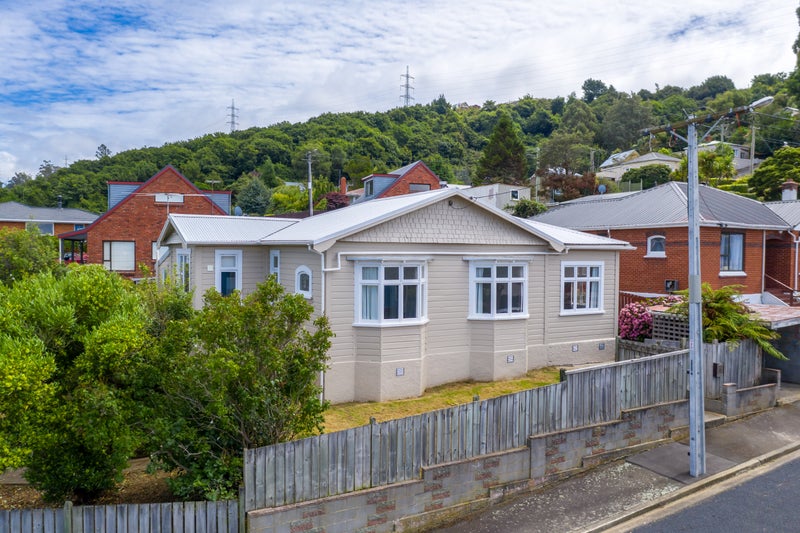 3 Hudson Street, Caversham, Dunedin - Carousel 1