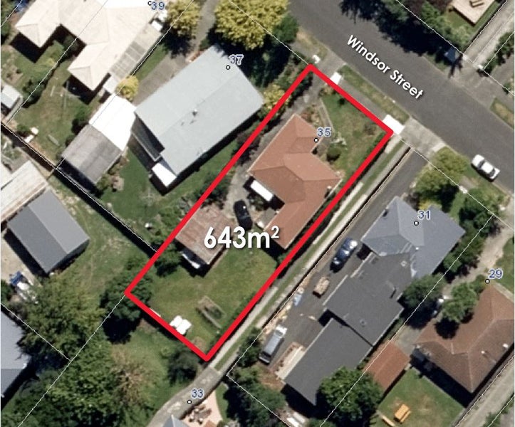 35 Windsor Street, Terrace End, Palmerston North - Carousel 2
