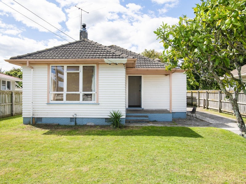 17 Taruheru Crescent, Mangapapa, Gisborne - Carousel 1
