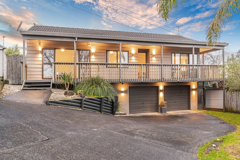 2/80A Athena Drive, Tōtara Vale, Auckland - Carousel 1