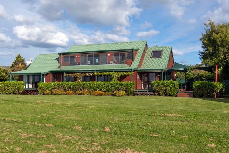 5 Holden Avenue, Holdens Bay, Rotorua - Carousel 2