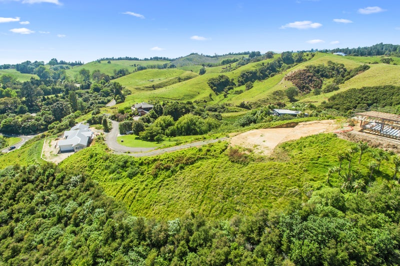 4 Foxglove Drive, Maraetotara, Whakatane - Carousel 2