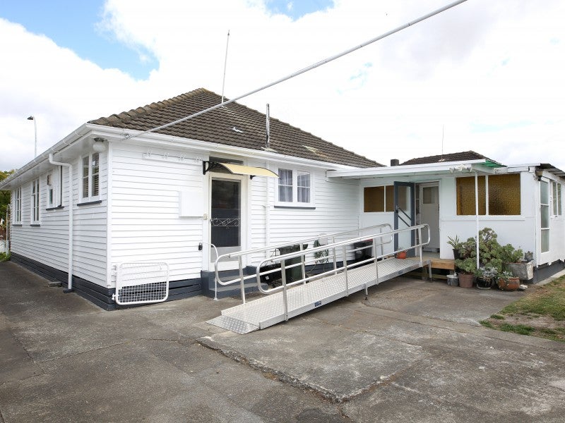 401 Murdoch Road West, Raureka, Hastings - Carousel 2