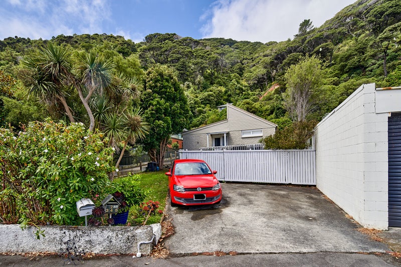 2/345 Muritai Road, Eastbourne, Lower Hutt - Carousel 20