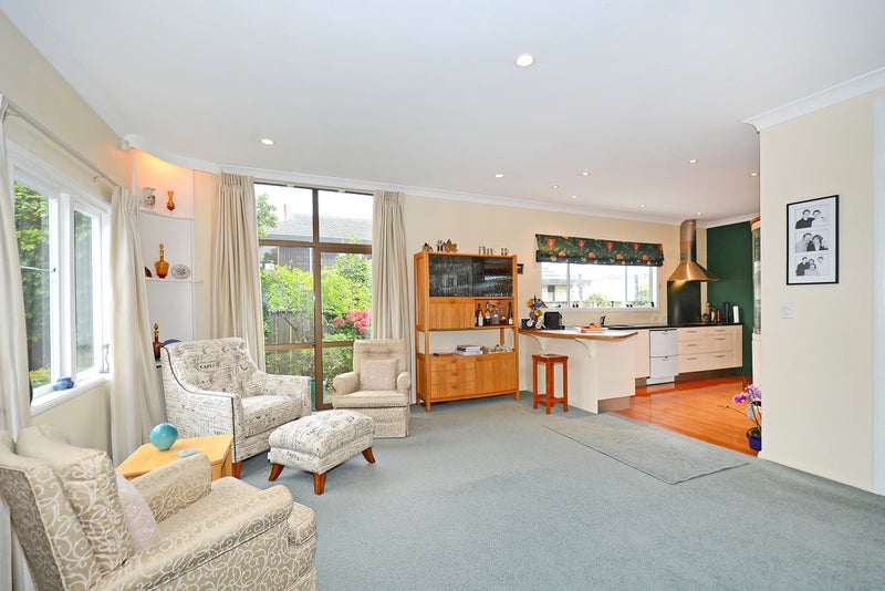 1/30 Military Road, Boulcott, Lower Hutt - Carousel 2