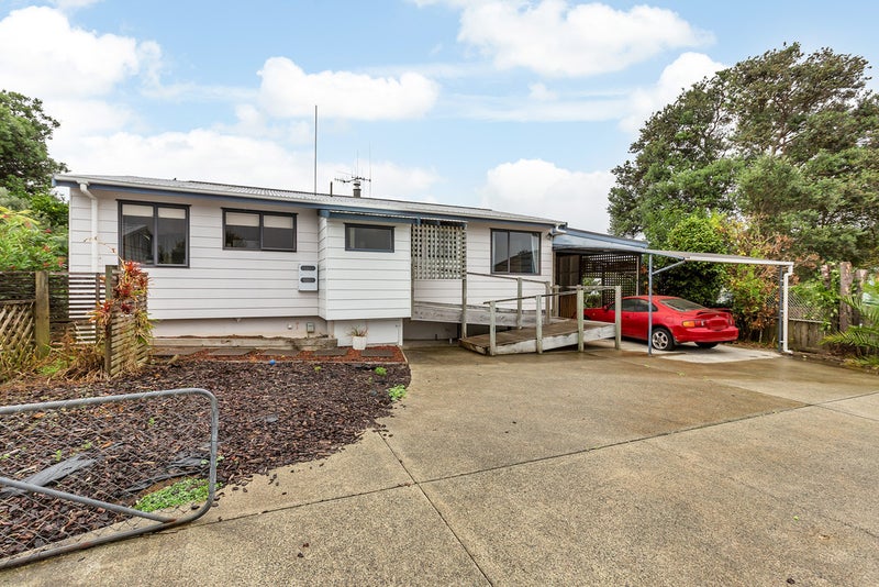 4A Montgomery Avenue, Onerahi, Whangarei - Carousel 1