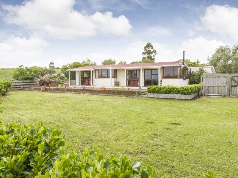 1103 Rongotea Road, Rongotea, Palmerston North - Carousel 1