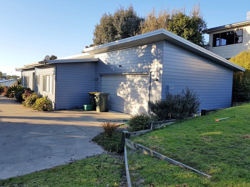 51 Fishermans Drive, Coastlands, Whakatane - Carousel 1