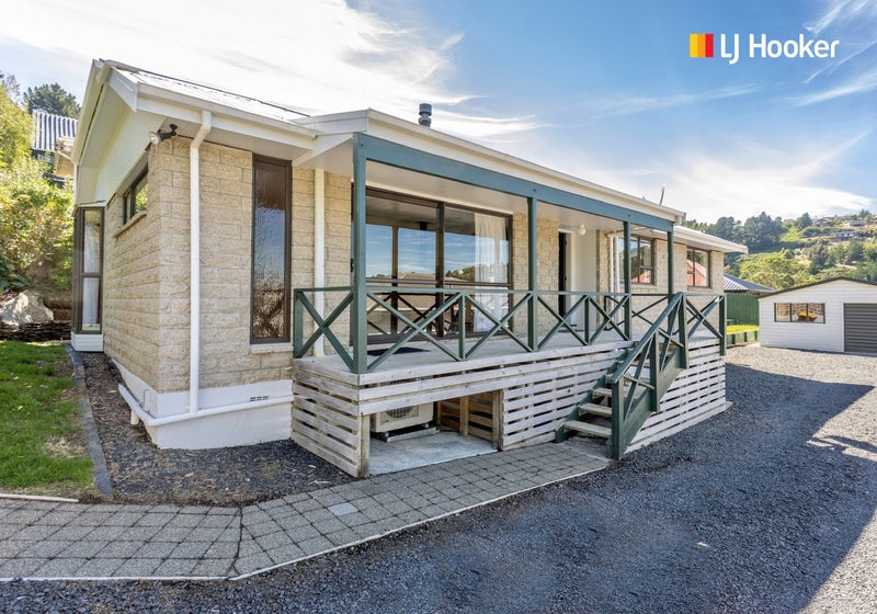 34 St Albans Street, Bradford, Dunedin - Carousel 1