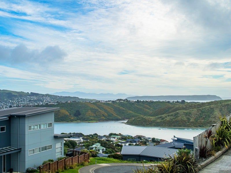 4 Seascape View, Paremata, Porirua - Carousel 1