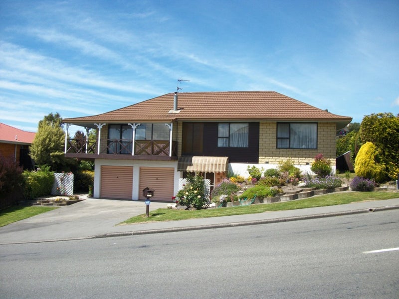 43 Penruddock Rise, Westmorland, Christchurch - Carousel 1