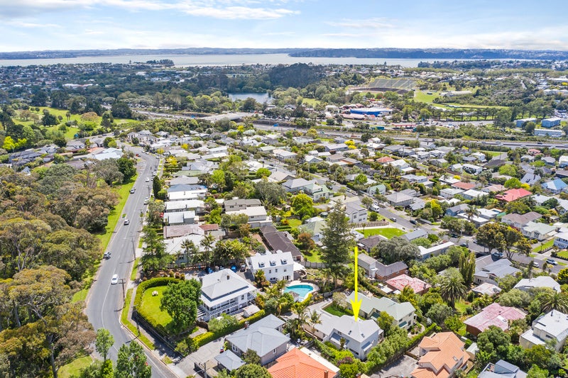 97A Western Springs Road, Morningside, Auckland - Carousel 23