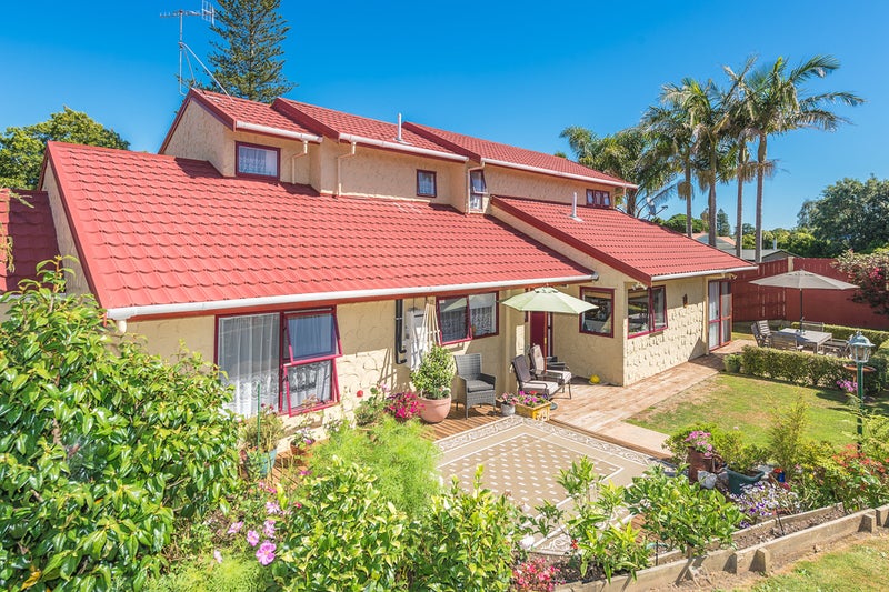25 Oakland Avenue, Saint Johns Hill, Whanganui - Carousel 1