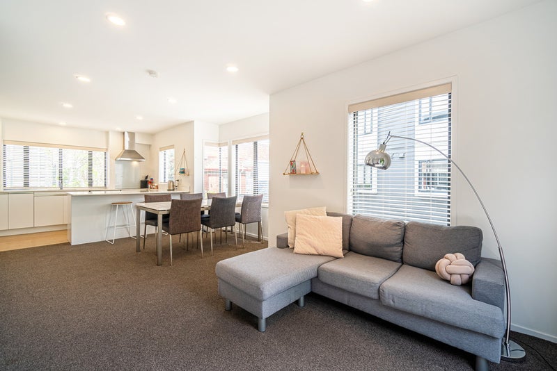 13 Sudbury Terrace, Parnell, Auckland - Carousel 2