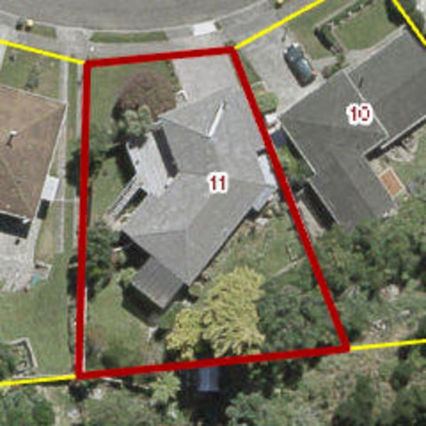 11 Colonial Grove, Tawa, Wellington - Carousel 18