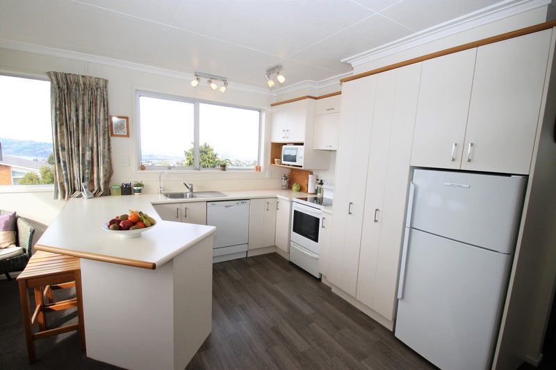 27 Salmond Street, Halfway Bush, Dunedin - Carousel 2