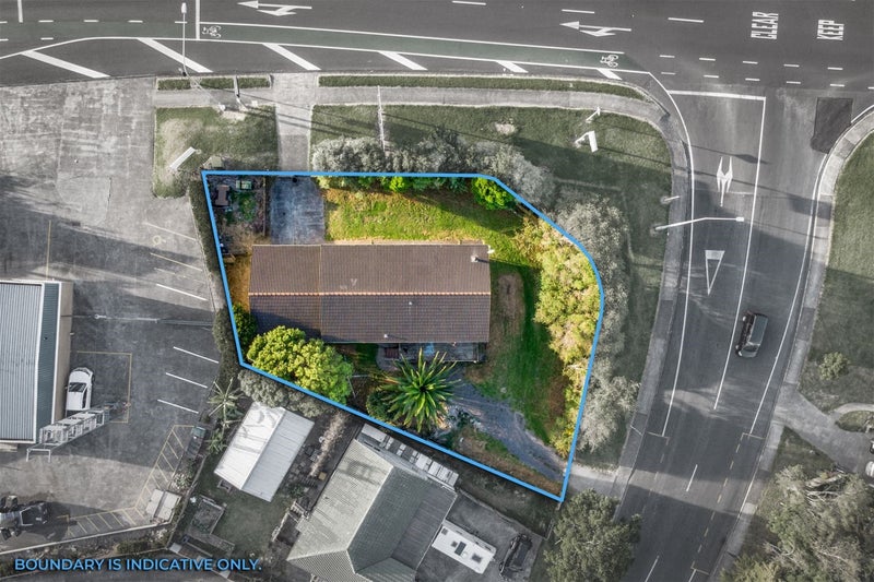 23 Hobsonville Road, West Harbour, Auckland - Carousel 1