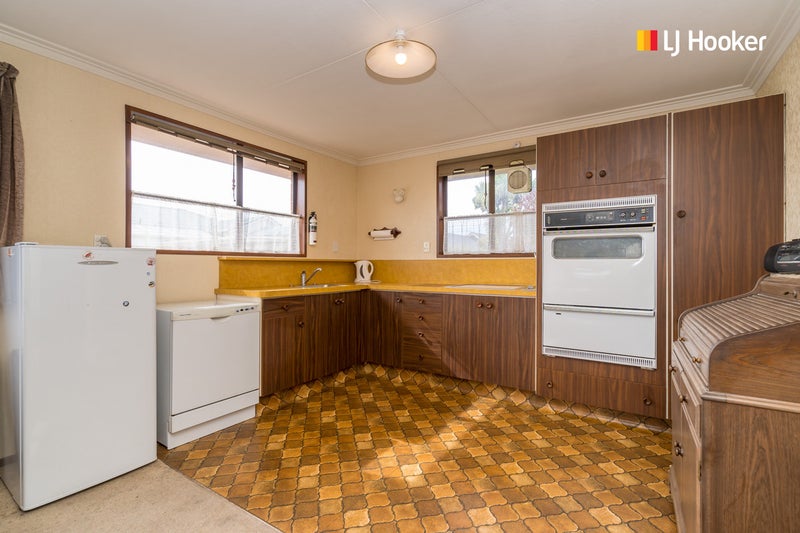 17B Ascot Street, Saint Kilda, Dunedin - Carousel 2