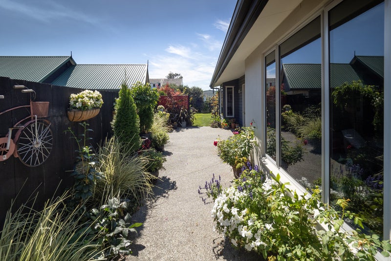 38 Jordan Avenue, Tinwald, Ashburton - Carousel 2