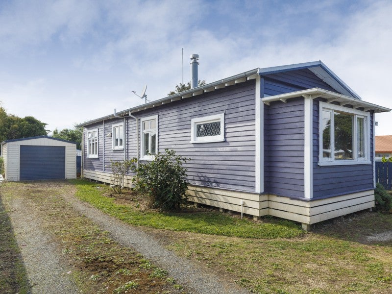 105 Maxwells Line, Awapuni, Palmerston North - Carousel 13
