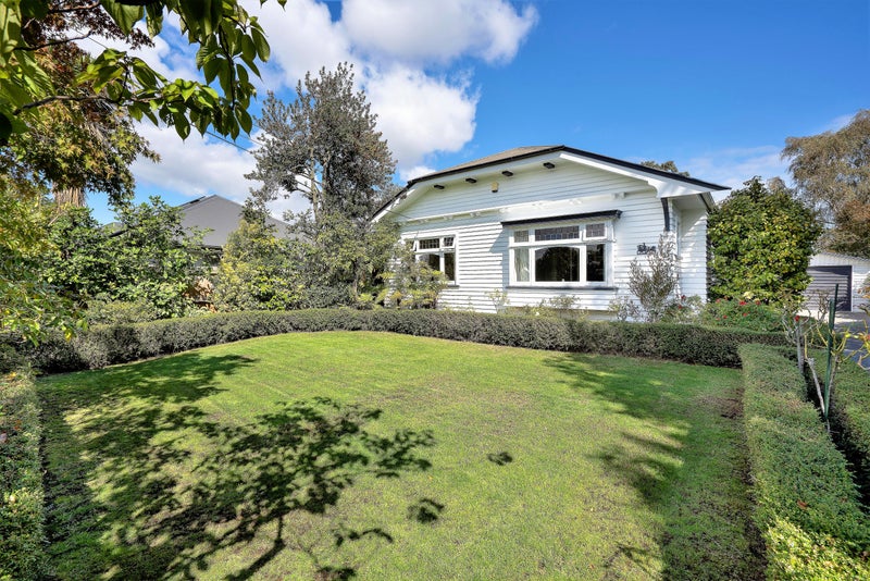 69 Barrington Street, Somerfield, Christchurch - Carousel 18