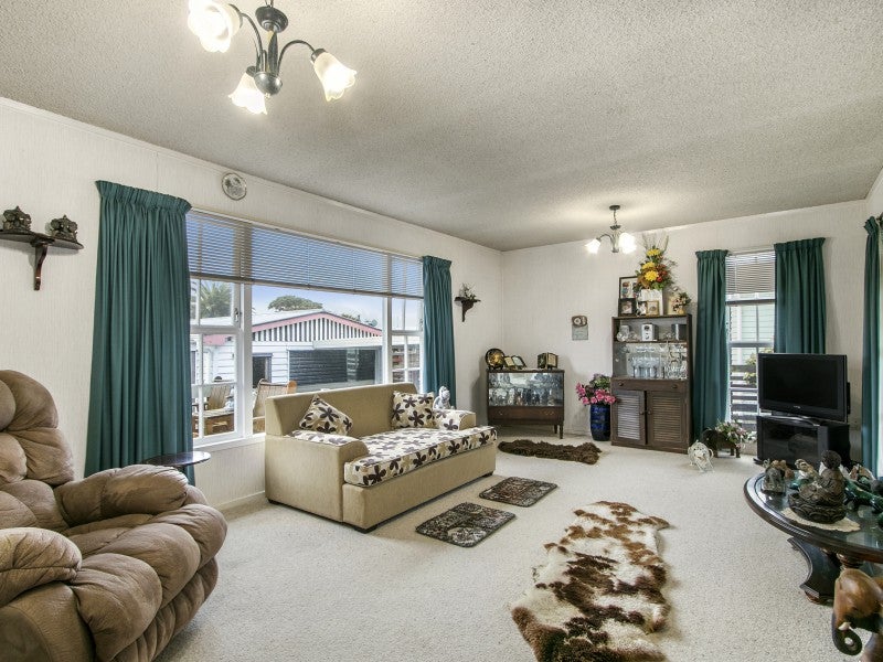 5 Belgrave Street, Wainuiomata, Lower Hutt - Carousel 2
