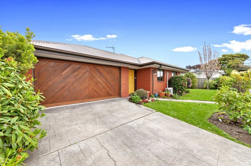 40 Ngaio Street, Saint Martins, Christchurch - Carousel 1