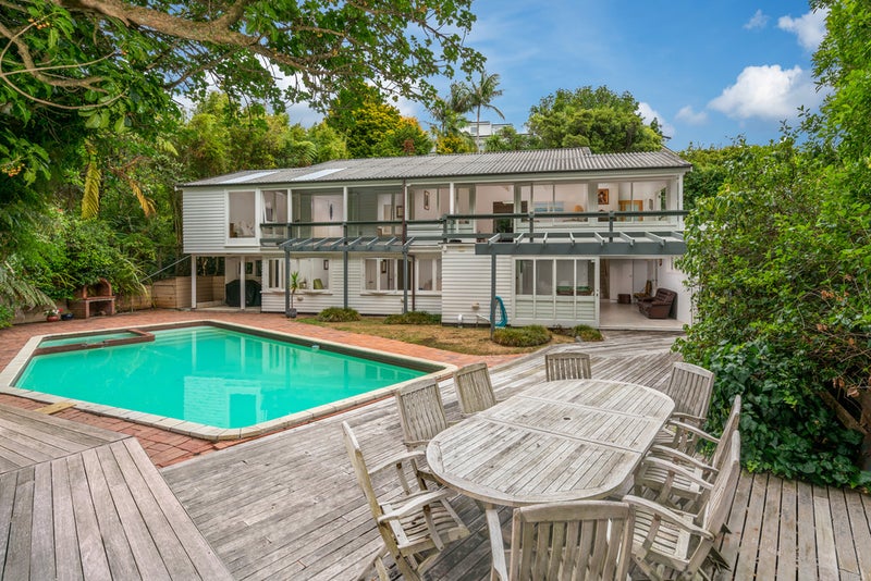 54A Codrington Crescent, Mission Bay, Auckland - Carousel 1