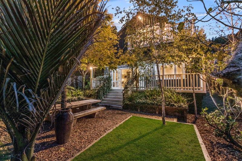 37 Springfield Road, Morningside, Auckland - Carousel 1