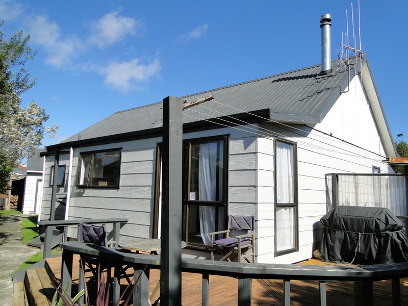 9 Tiller Close, Kelvin Grove, Palmerston North - Carousel 1
